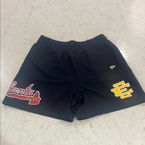 100% Authentic Eric Emanuel x new era Atl Braves shorts Extremely Rare. navy Lrg